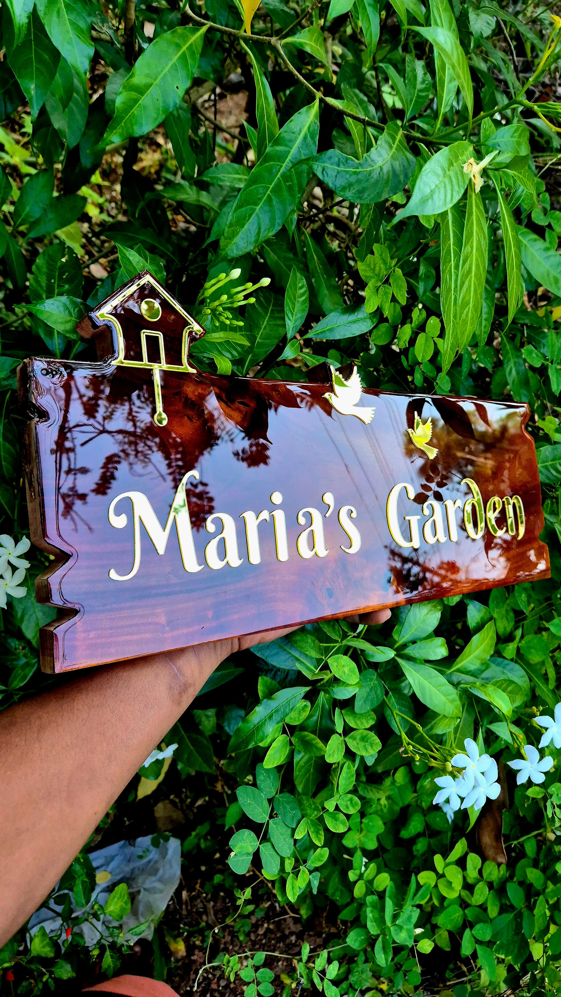 Personalized epoxy table art piece